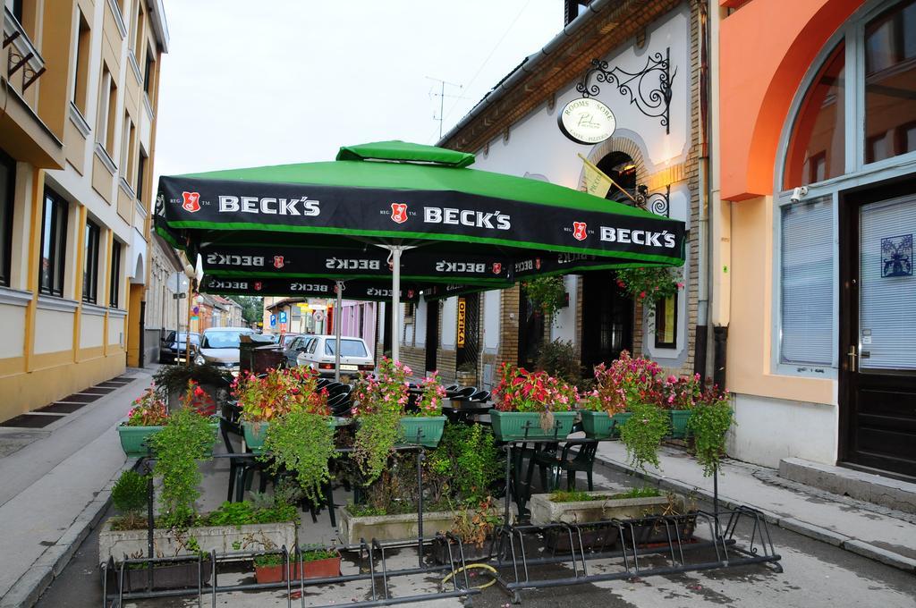 Guest House Prenociste Piccolina Sombor Buitenkant foto