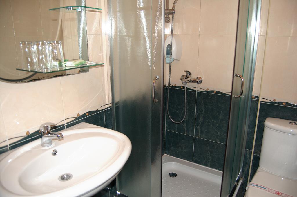Guest House Prenociste Piccolina Sombor Buitenkant foto