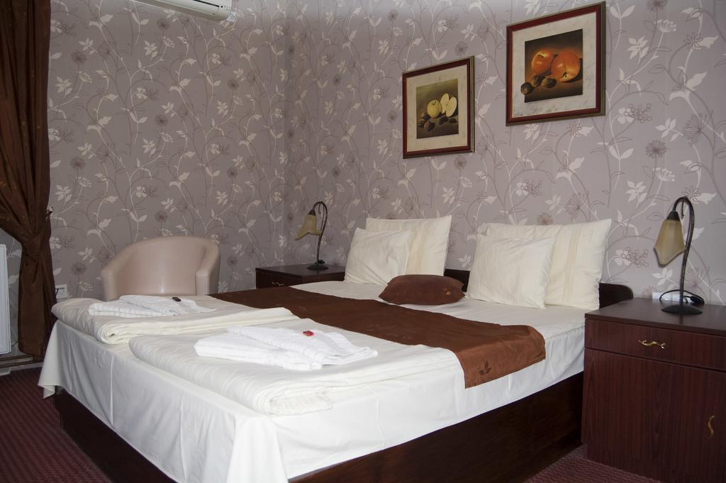 Guest House Prenociste Piccolina Sombor Kamer foto