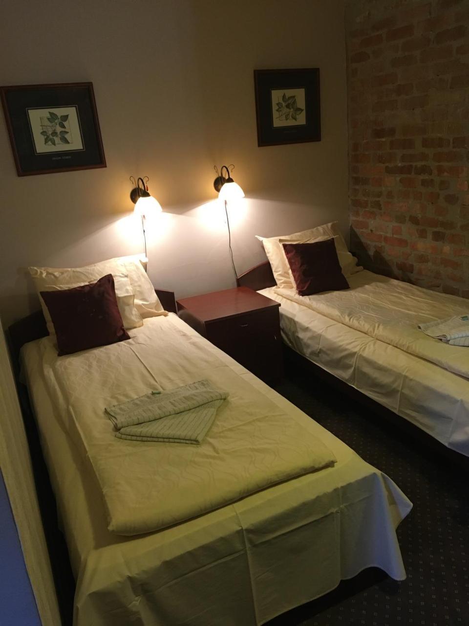 Guest House Prenociste Piccolina Sombor Buitenkant foto